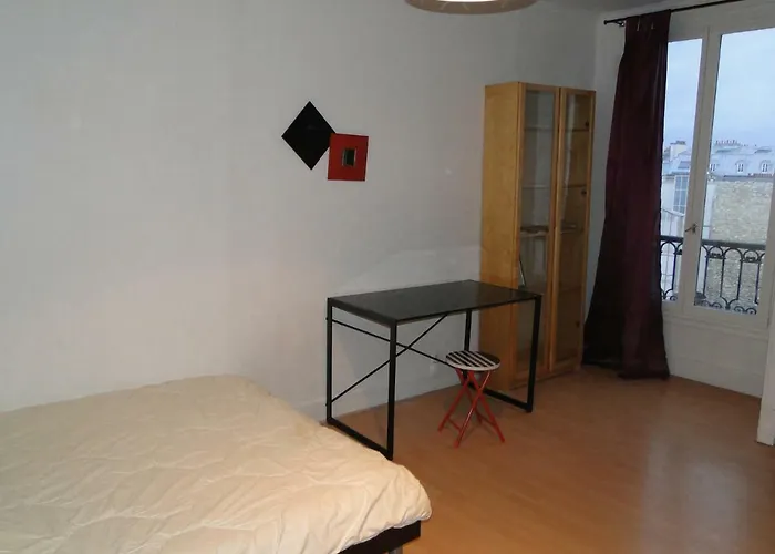 Appartement Entre Trocadero Et Champs Elyses